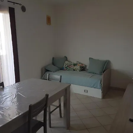 Delfini E Natura Lejlighed Badesi